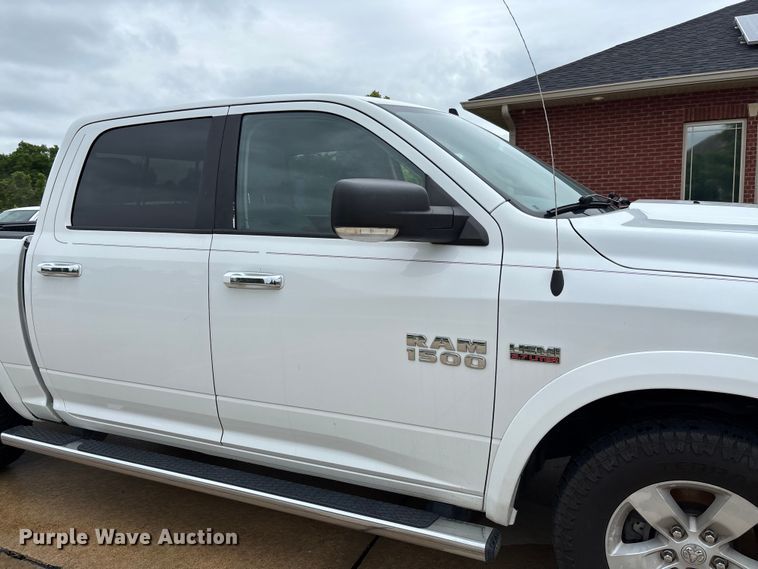 image for item FC5797 2016 RAM 1500 Crew cab pickup truck