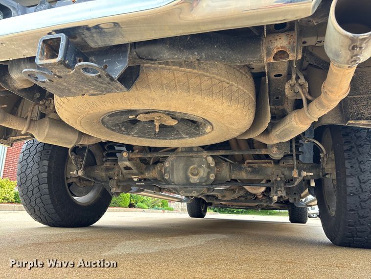 image for item FC5797 2016 RAM 1500 Crew cab pickup truck