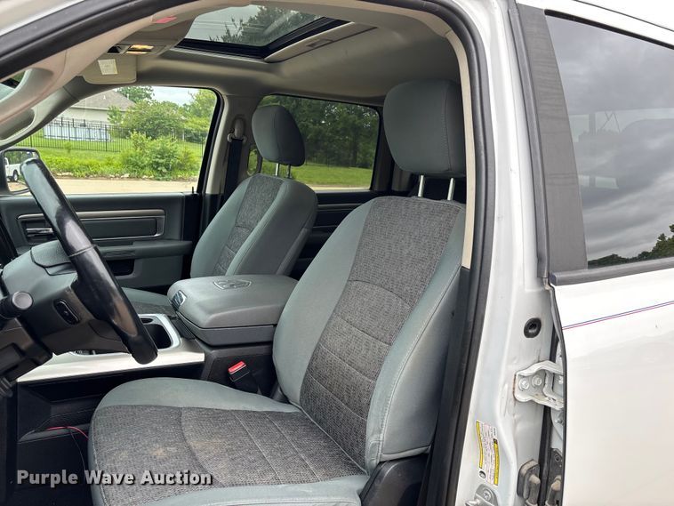image for item FC5797 2016 RAM 1500 Crew cab pickup truck