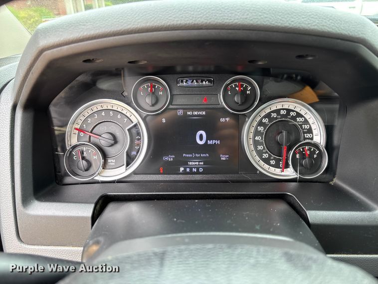 image for item FC5797 2016 RAM 1500 Crew cab pickup truck