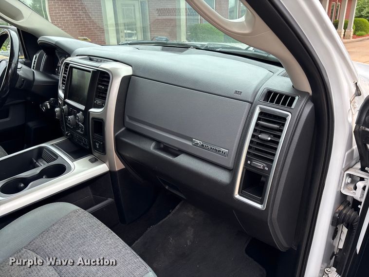 image for item FC5797 2016 RAM 1500 Crew cab pickup truck