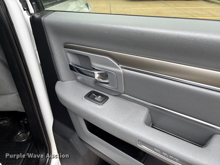 image for item FC5797 2016 RAM 1500 Crew cab pickup truck