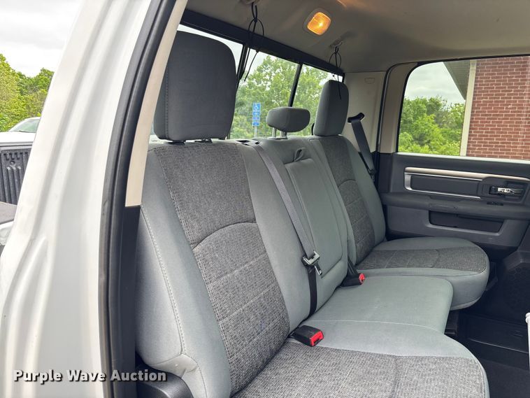 image for item FC5797 2016 RAM 1500 Crew cab pickup truck