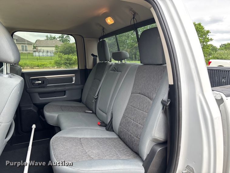 image for item FC5797 2016 RAM 1500 Crew cab pickup truck