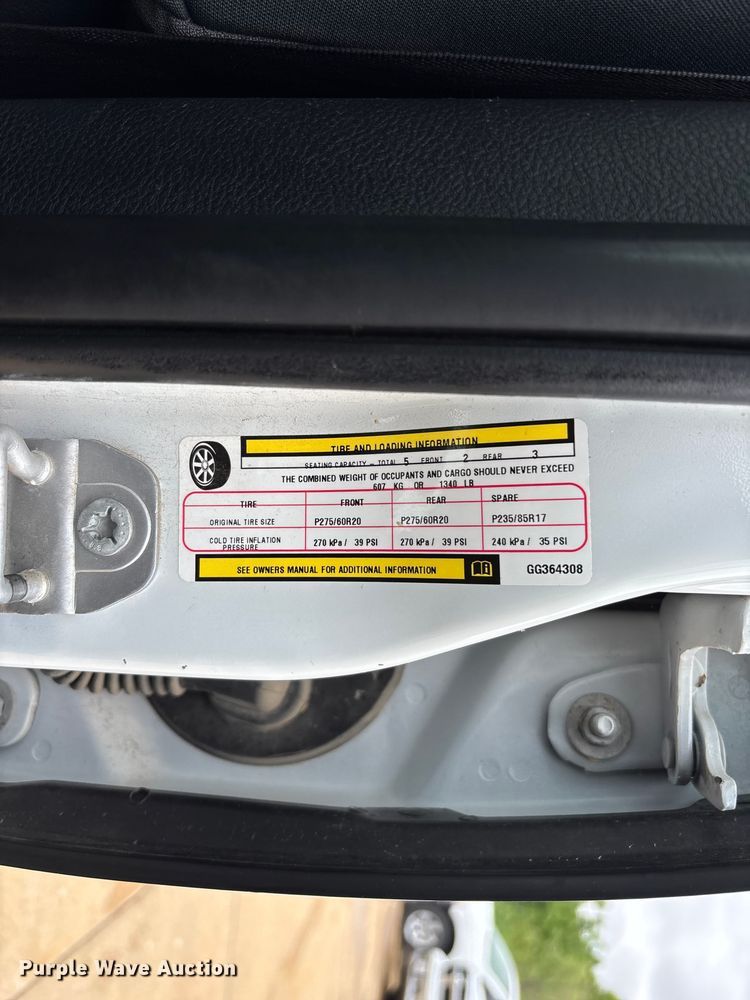 image for item FC5797 2016 RAM 1500 Crew cab pickup truck