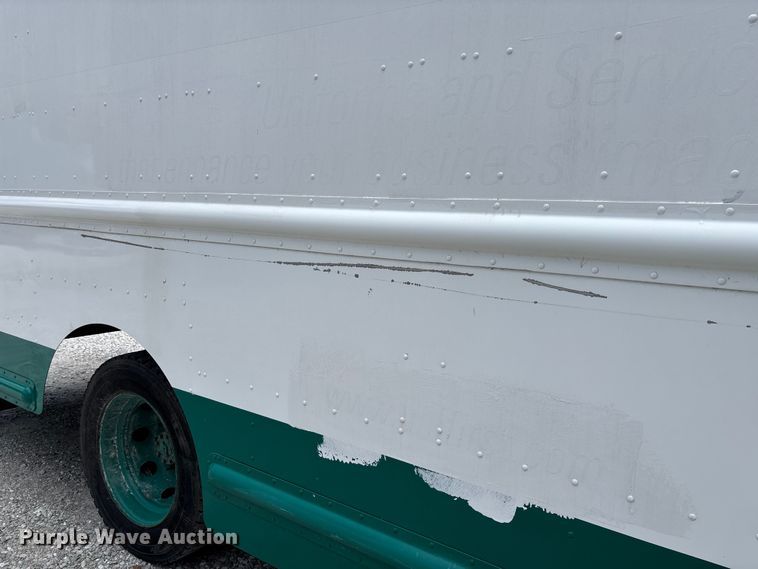 image for item FC5798 2009 Workhorse W42 delivery van