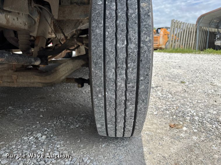 image for item FC5798 2009 Workhorse W42 delivery van