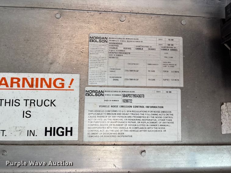 image for item FC5798 2009 Workhorse W42 delivery van