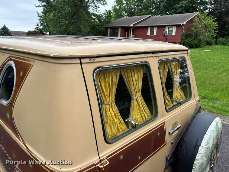 image for item FC5802 1976 Chevrolet G20 van