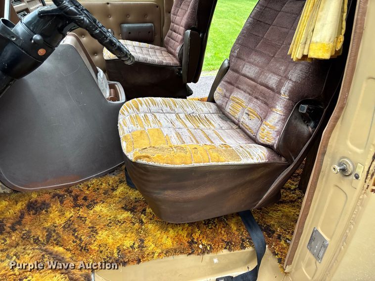image for item FC5802 1976 Chevrolet G20 van
