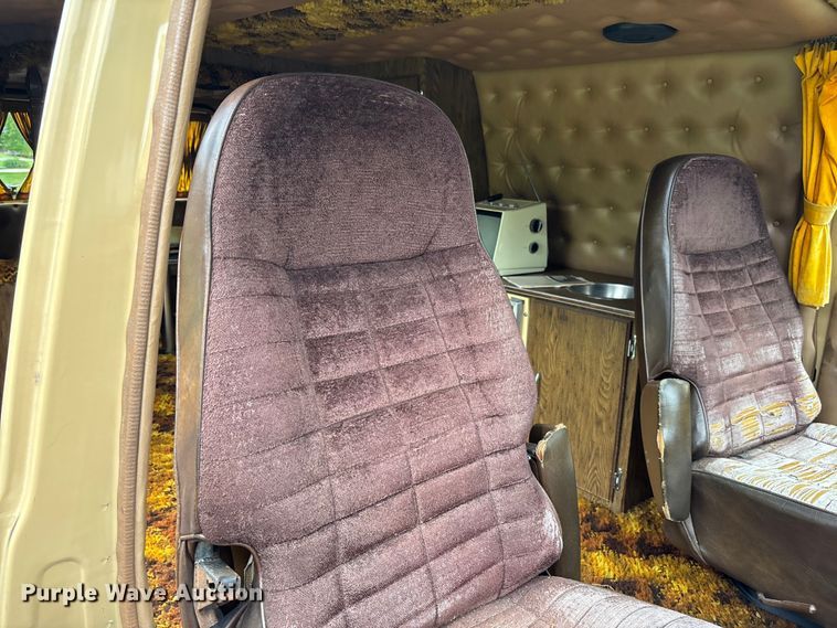 image for item FC5802 1976 Chevrolet G20 van
