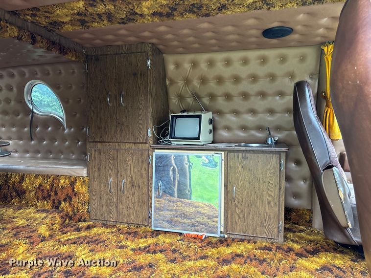 image for item FC5802 1976 Chevrolet G20 van