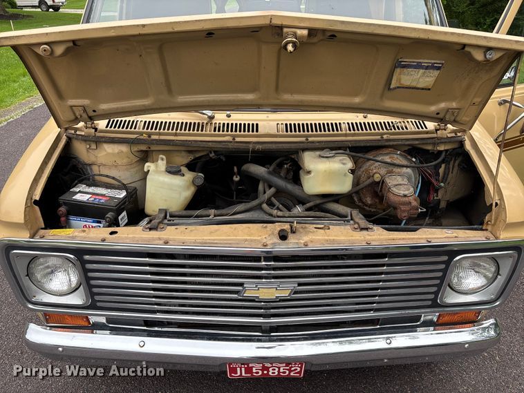 image for item FC5802 1976 Chevrolet G20 van
