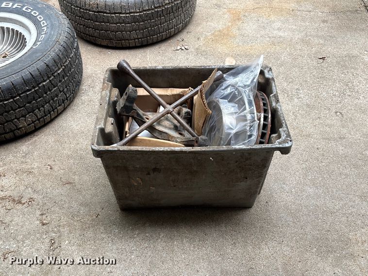 image for item FC5802 1976 Chevrolet G20 van