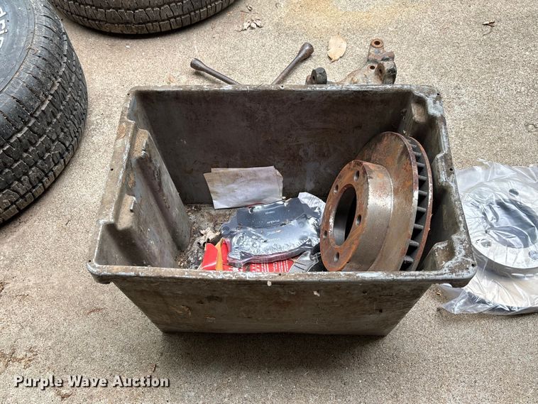 image for item FC5802 1976 Chevrolet G20 van