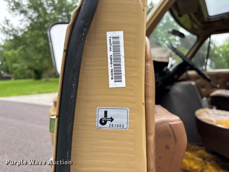 image for item FC5802 1976 Chevrolet G20 van
