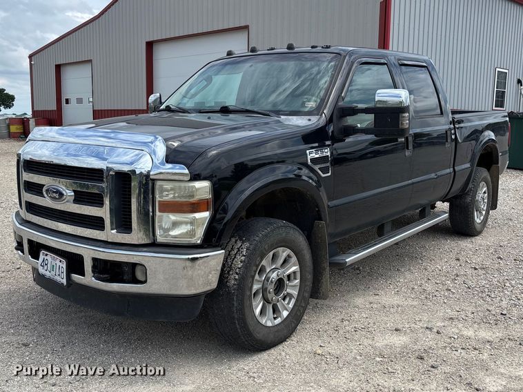 2008 Ford F250 Super Duty Crew Cab pickup truck