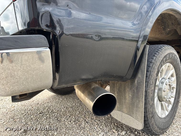 image for item FC5827 2008 Ford F250 Super Duty Crew Cab pickup truck