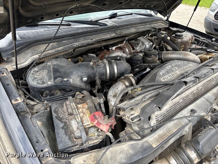 image for item FC5827 2008 Ford F250 Super Duty Crew Cab pickup truck