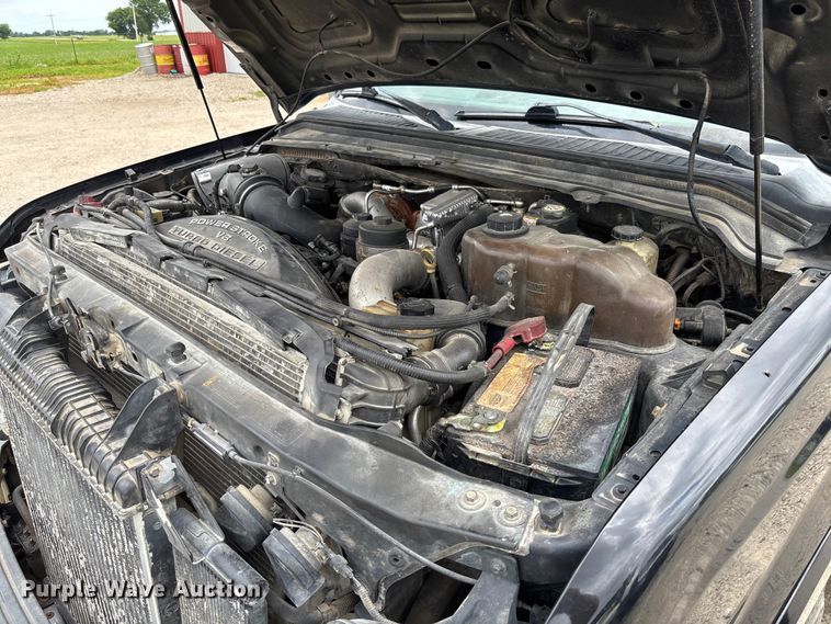 image for item FC5827 2008 Ford F250 Super Duty Crew Cab pickup truck