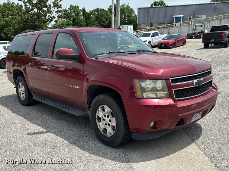 image for item FC5838 2010 Chevrolet Suburban SUV