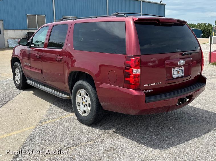 image for item FC5838 2010 Chevrolet Suburban SUV