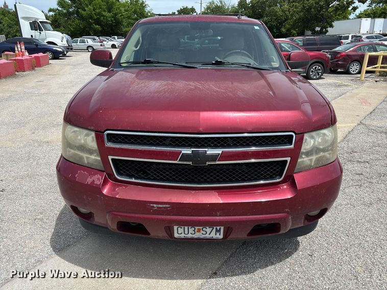 image for item FC5838 2010 Chevrolet Suburban SUV
