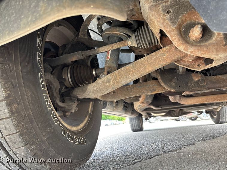 image for item FC5838 2010 Chevrolet Suburban SUV