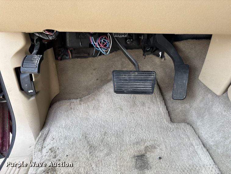 image for item FC5838 2010 Chevrolet Suburban SUV