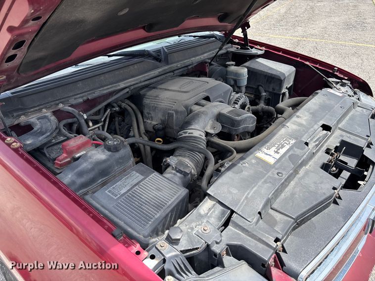 image for item FC5838 2010 Chevrolet Suburban SUV