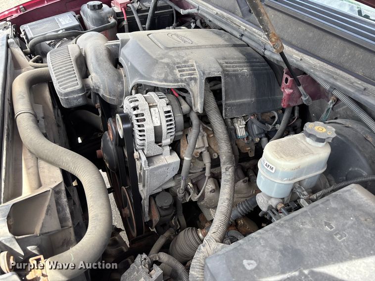 image for item FC5838 2010 Chevrolet Suburban SUV