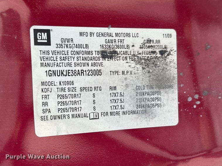 image for item FC5838 2010 Chevrolet Suburban SUV