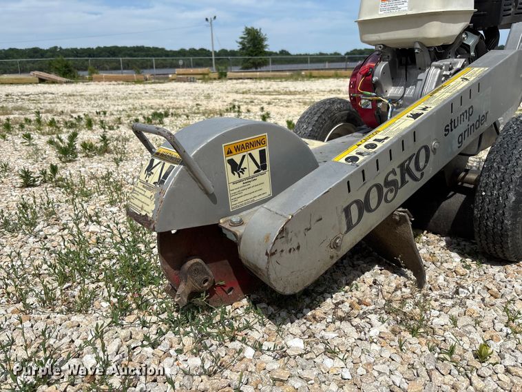 image for item FC5839 2017 Dosko 337-13HC stump grinder