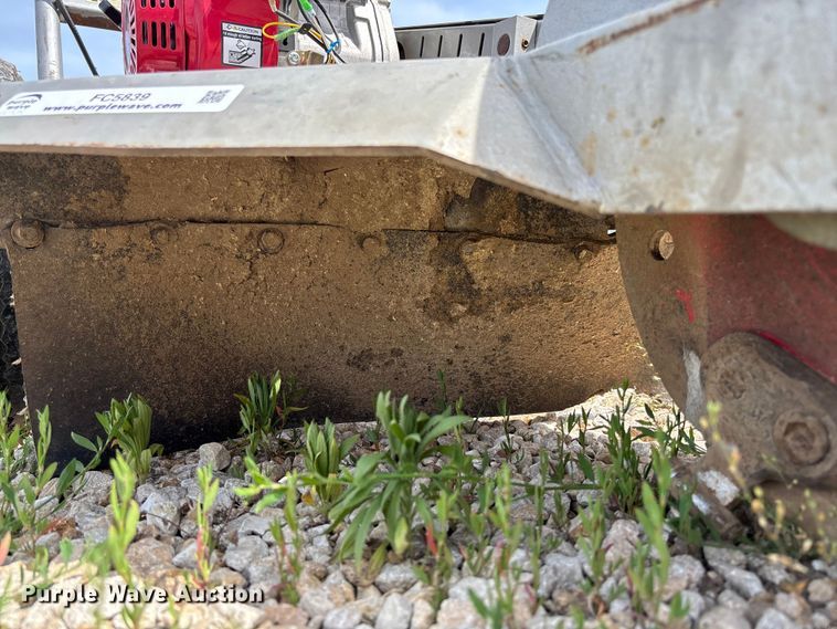 image for item FC5839 2017 Dosko 337-13HC stump grinder