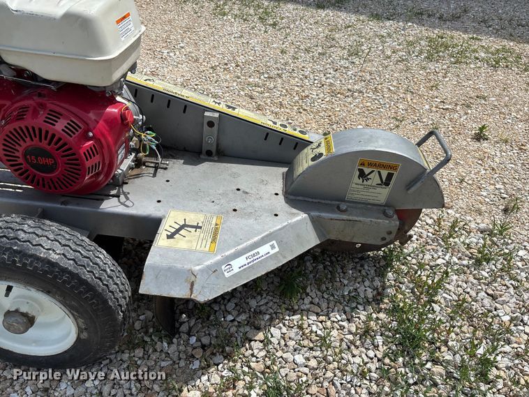 image for item FC5839 2017 Dosko 337-13HC stump grinder