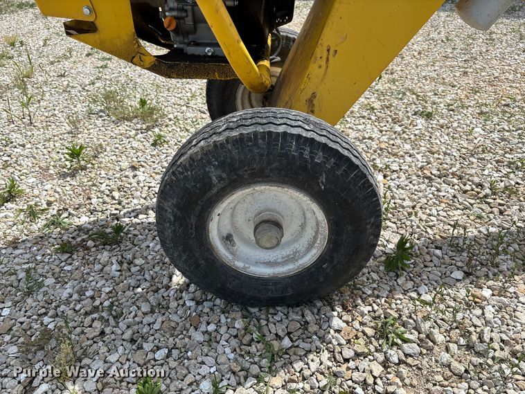 image for item FC5840 Ground Hog HD99-H post hole auger