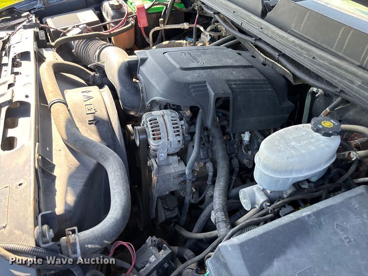 image for item FC5852 2009 GMC Sierra 2500HD Crew Cab pickup truck