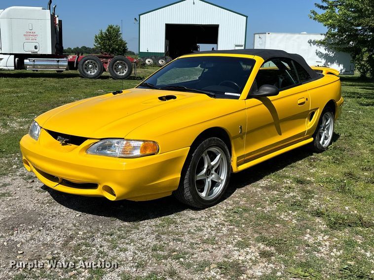 image for item FC5856 1998 Ford Mustang convertible
