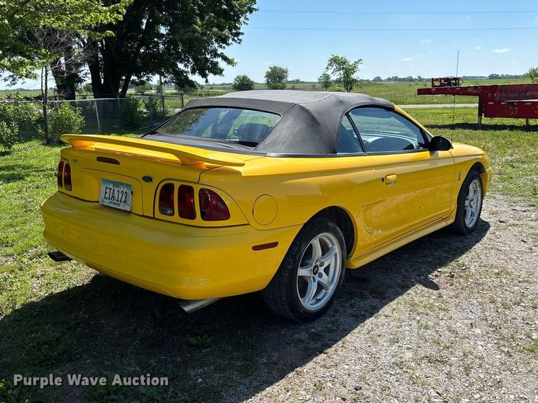 image for item FC5856 1998 Ford Mustang convertible