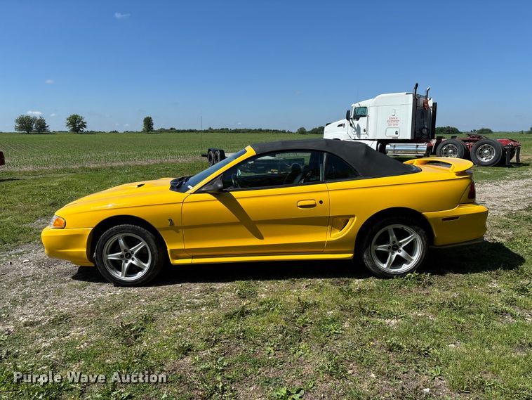 image for item FC5856 1998 Ford Mustang convertible