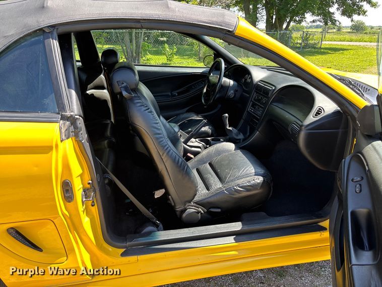 image for item FC5856 1998 Ford Mustang convertible