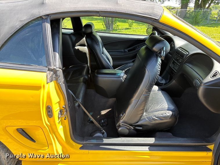 image for item FC5856 1998 Ford Mustang convertible