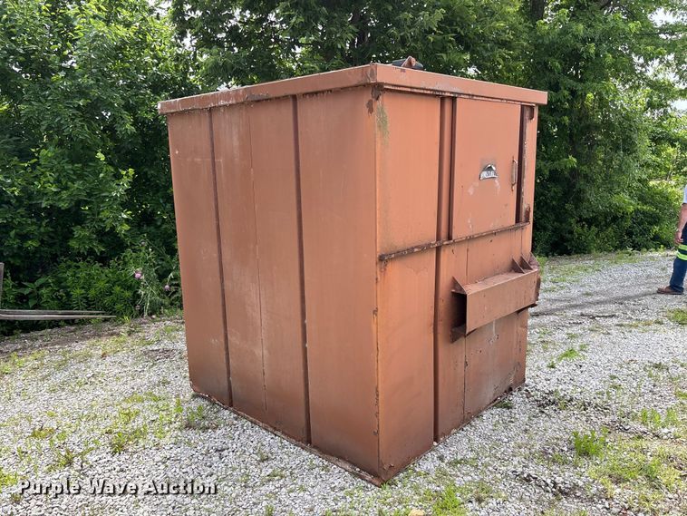 image for item FC5875 (8) dumpsters