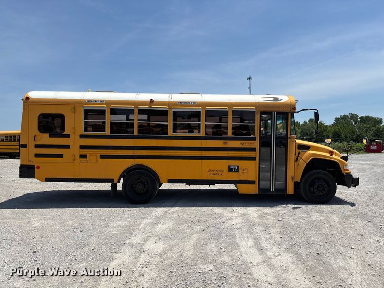 image for item FC5881 2013 Blue Bird school bus