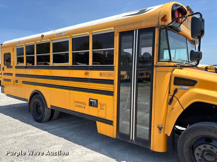 image for item FC5881 2013 Blue Bird school bus