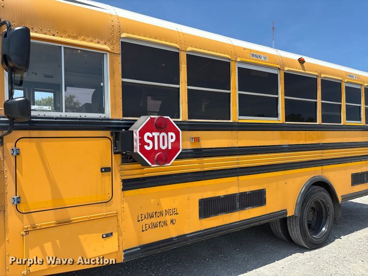 image for item FC5881 2013 Blue Bird school bus