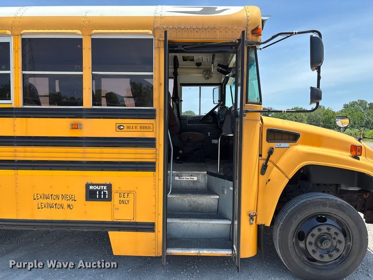 image for item FC5881 2013 Blue Bird school bus