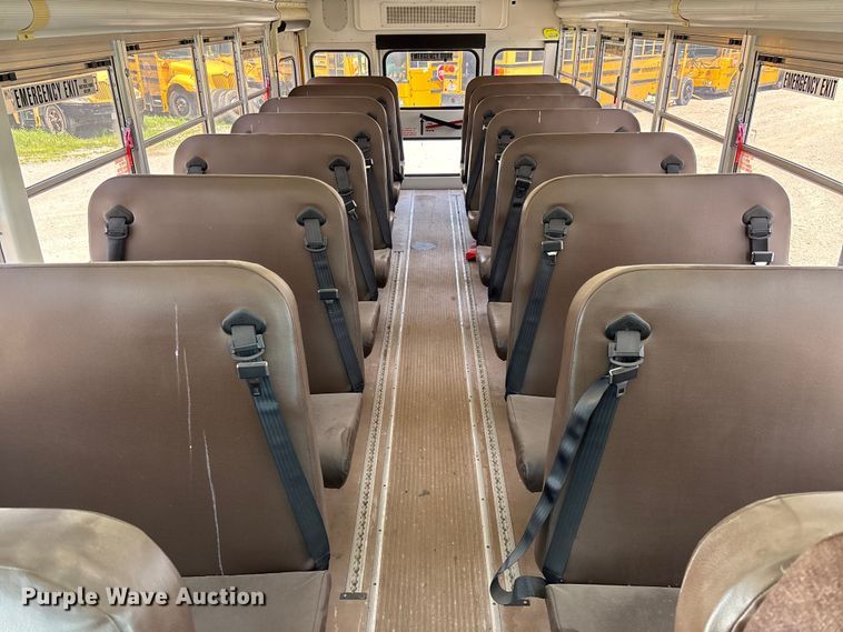 image for item FC5881 2013 Blue Bird school bus
