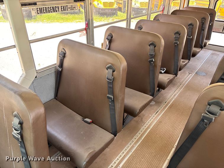 image for item FC5881 2013 Blue Bird school bus