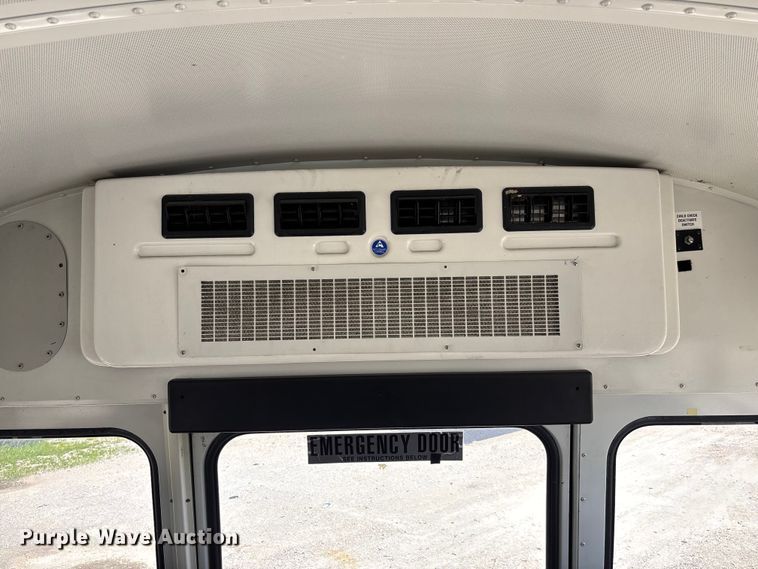 image for item FC5881 2013 Blue Bird school bus
